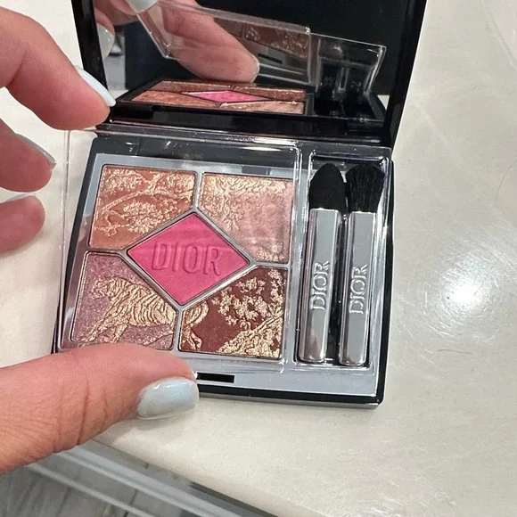 Dior 5 colors eyeshadow palette - Picture 3 of 6